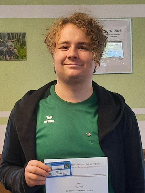 Elias-Wolf - unser neuer Vereinsübungsleiter Bogen